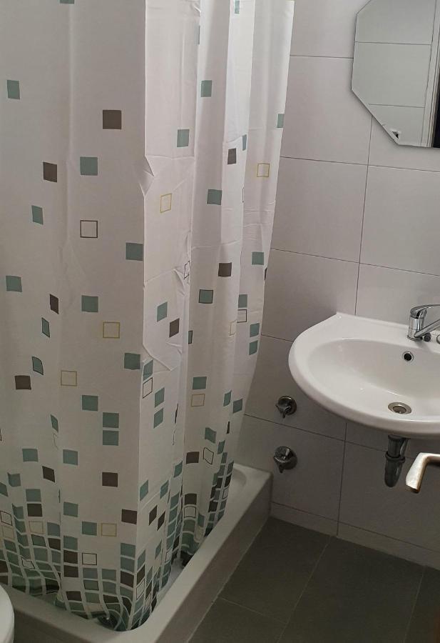 Hotel Berkut Fürth Esterno foto